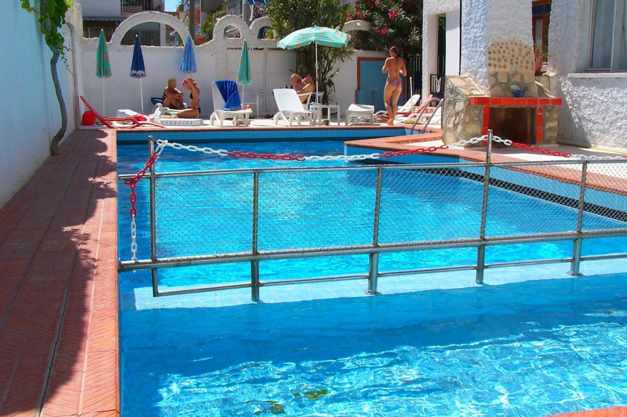 Villa Fortin Pension Kusadasi Luaran gambar